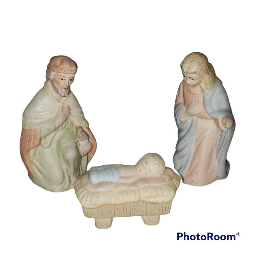 VINTAGE 8 PIECE‎ LEFTON CHRISTMAS NATIVITY FIGURINES MADE IN Taiwan